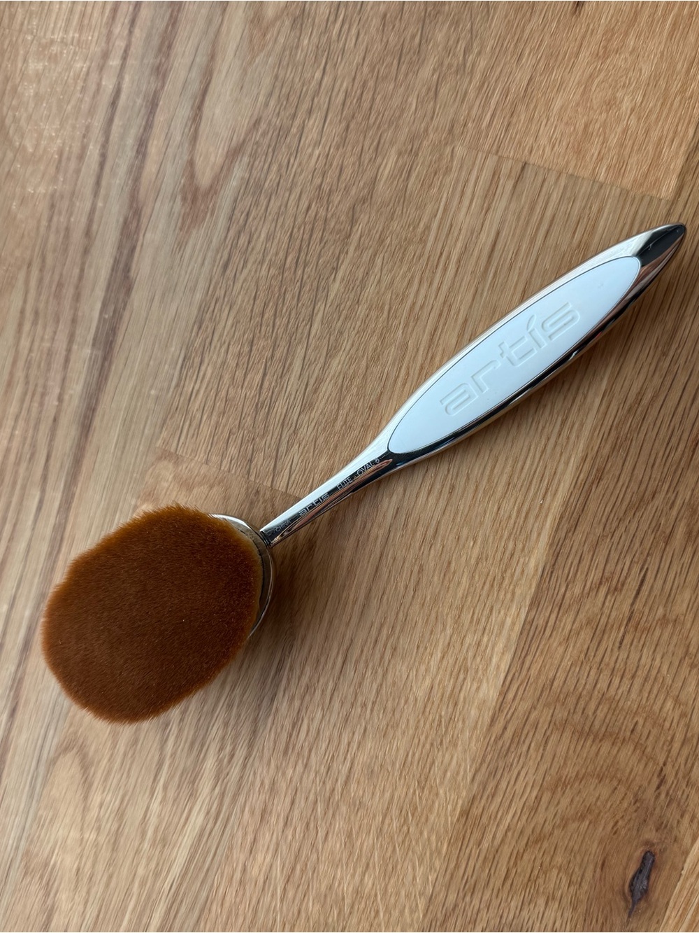 Artis Elite Mirror Oval 8 Brush